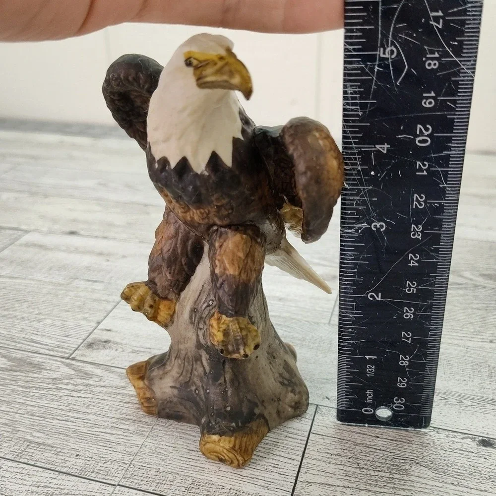 Bald Eagle‎ Ceramic Figurine 5